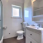 By Interhome Lägenhet *