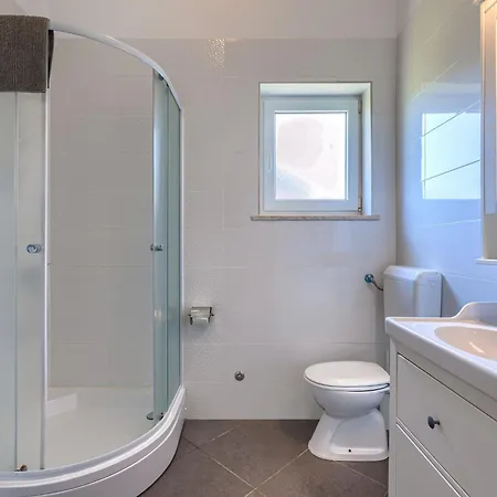 By Interhome Apartamento Umago