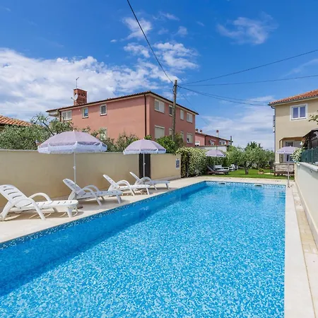 Pino By Interhome * Umag